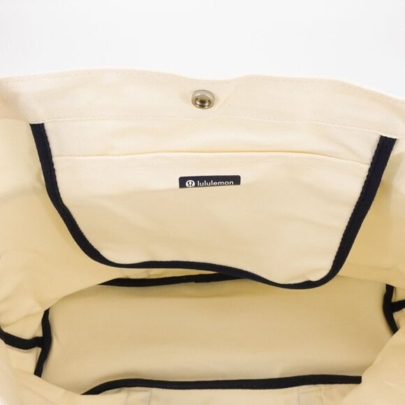 Lululemon Daily Multi-Pocket Tote Bag 20L True Navy OS - Picture 9 of 12